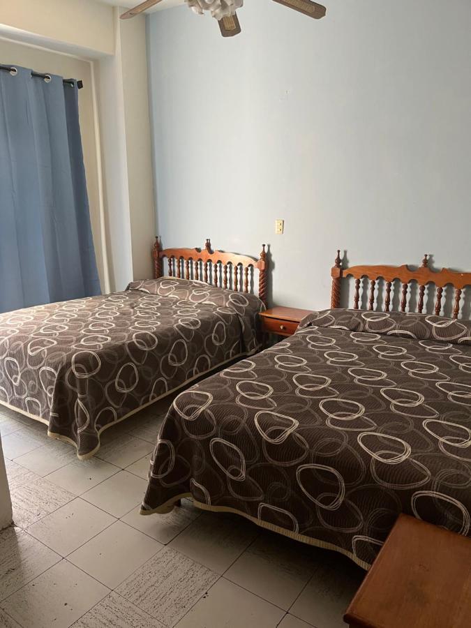 Hotel Paris San Juan de los Lagos Exteriör bild