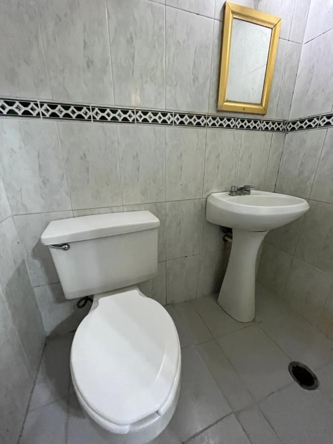 Hotel Paris San Juan de los Lagos Exteriör bild